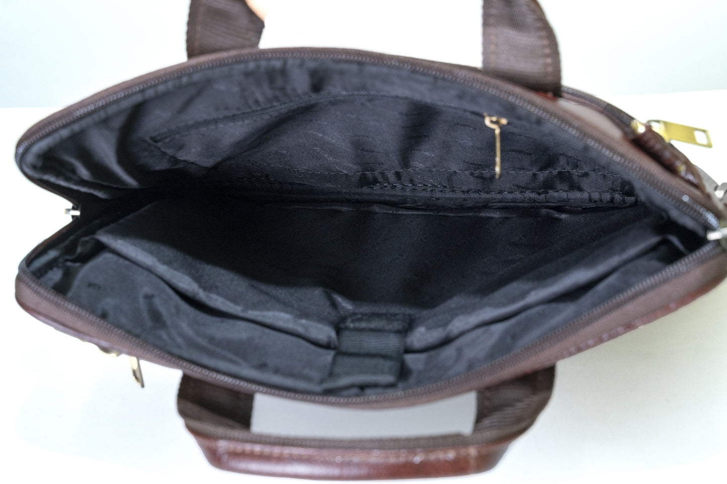 Green Hide Axiom Leather Laptop Bag