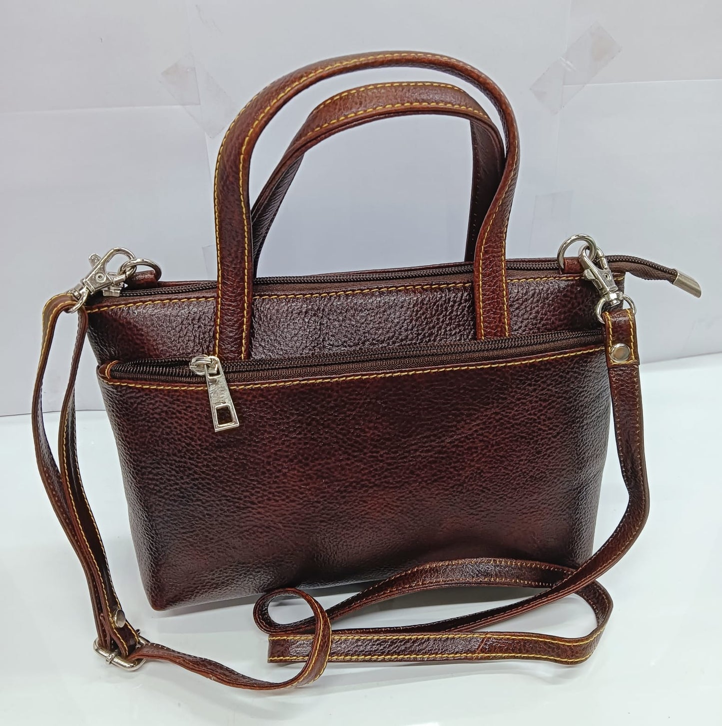 Green Hide Zuvika Leather Ladies Bag