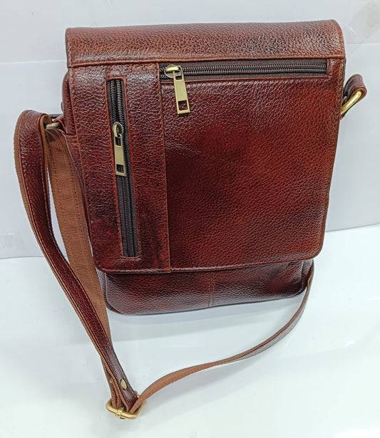 Green Hide Renox Leather Sling Bag