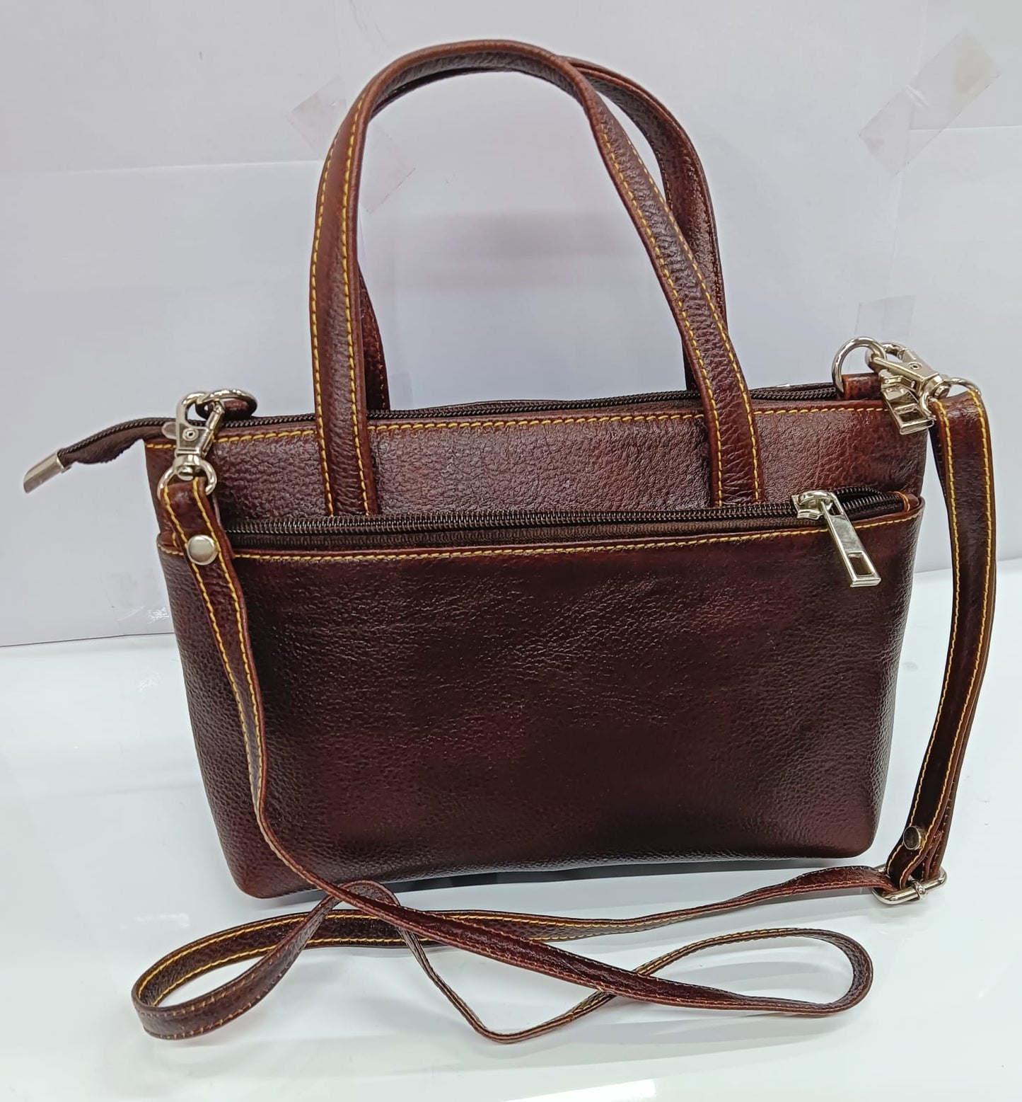 Green Hide Zuvika Leather Ladies Bag