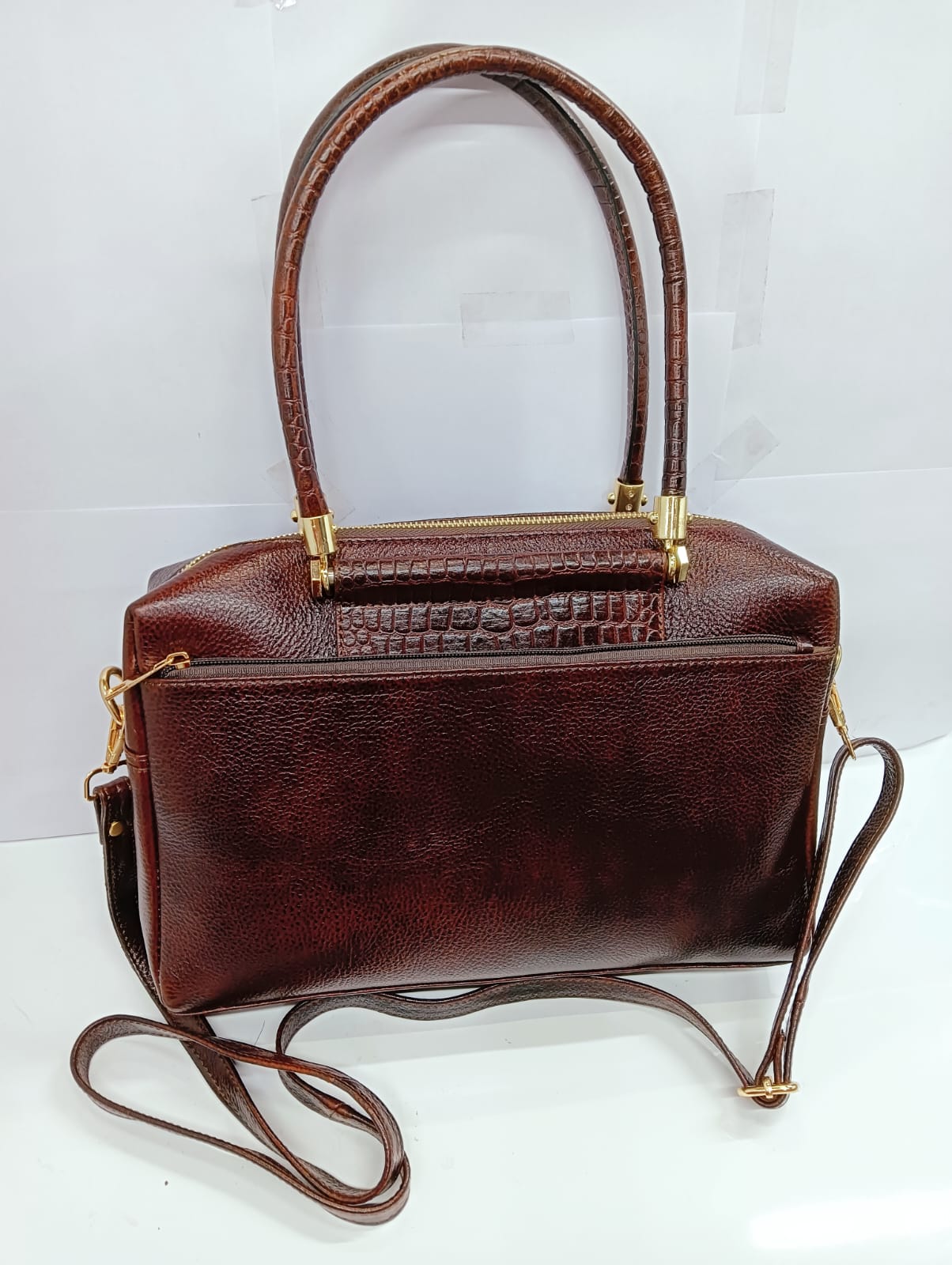 Green Hide Ishari Leather Ladies Bag